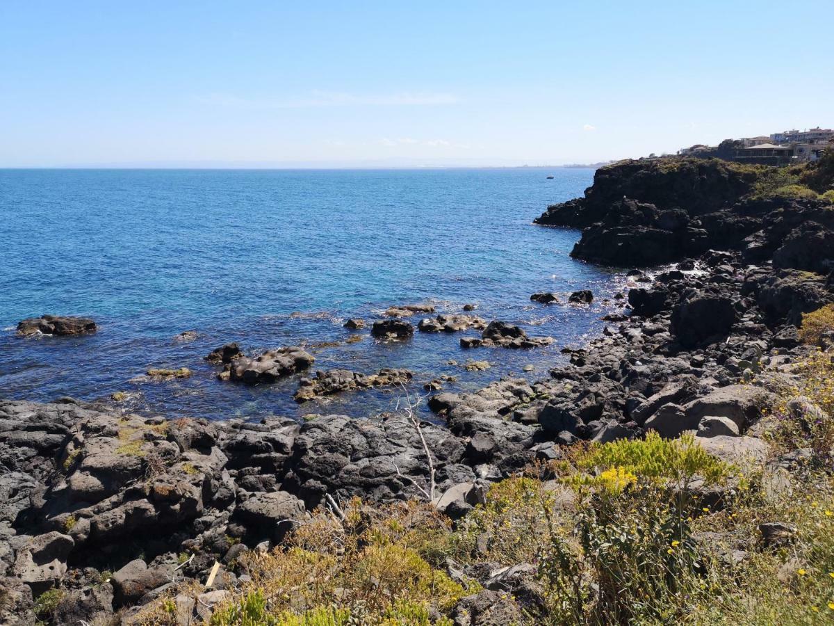 La Lampara Apartment Aci Castello Bagian luar foto
